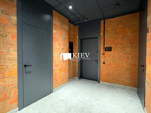 комерційна за адресою Джона Маккейна вул. (Івана Кудрі), 1-А