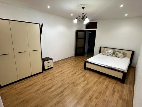 квартира за адресою Уляни Кравченко вул., 8