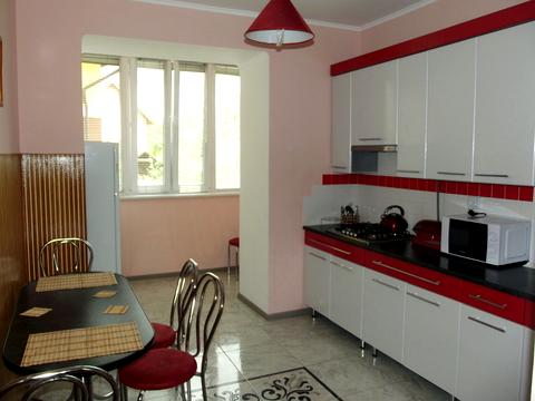 квартира за адресою Крушельницької, 8