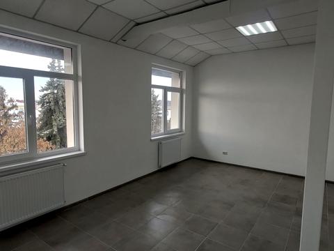 комерційна за адресою Городоцька вул., 174