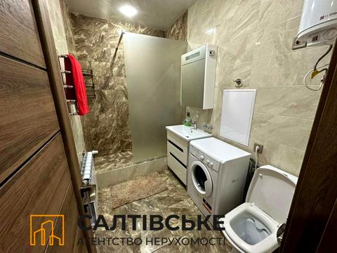 квартира за адресою Науки вул., 12