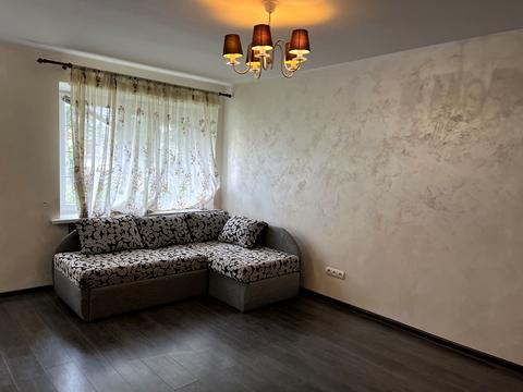 квартира за адресою Гетьмана Кирила Розумовського вул. (Миколи Краснова), 8