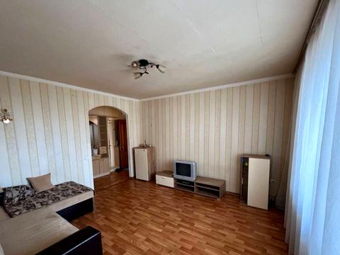 квартира за адресою Академіка Корольова вул., 94
