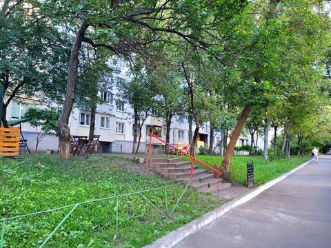 квартира за адресою Київ, Голосіївський просп. (40-річчя Жовтня), 15-Б