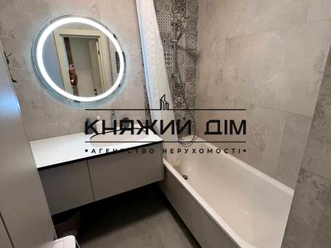 квартира по адресу Драгоманова ул., 10