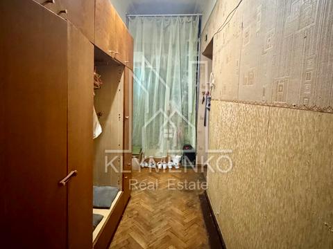 комерційна за адресою Саксаганського вул., 63/28