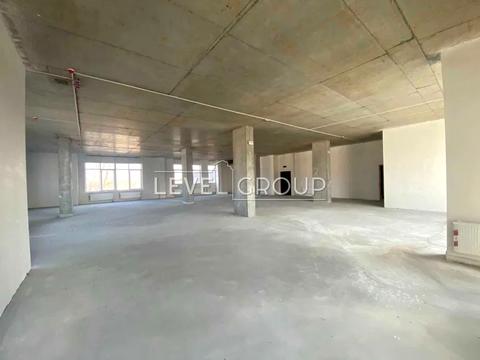 комерційна за адресою Лугова вул., 13ж