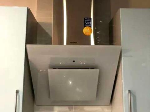 квартира за адресою Богатирська вул., 6-А