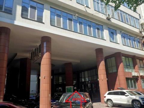 комерційна за адресою Кловський узвіз (Кловський), 7а