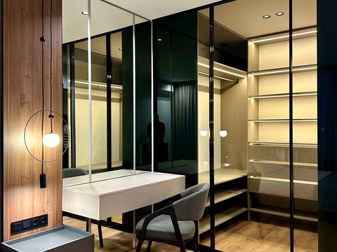квартира за адресою Дніпровська набережна вул., 20-А