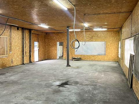 комерційна за адресою Івана Езау вул. (Булигіна), 2