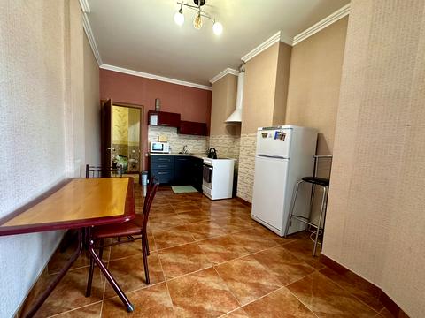 квартира за адресою Пантелеймонівська вул., 112