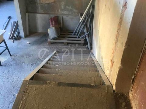 комерційна за адресою Дегтярна вул., 5