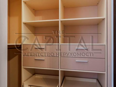 будинок за адресою Вишнева, 1