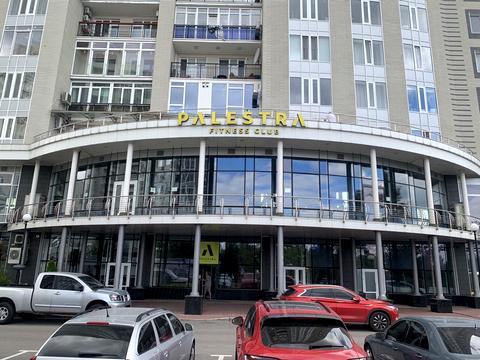 комерційна за адресою Оболонська набережна вул., 1, к1