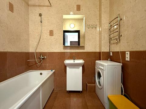 квартира за адресою Драгоманова вул., 2
