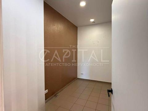 коммерческая по адресу Раисы Окипной ул., 4