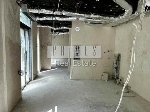 комерційна за адресою Салютна вул., 2-Б