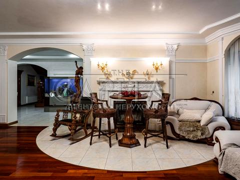 будинок за адресою Тополина