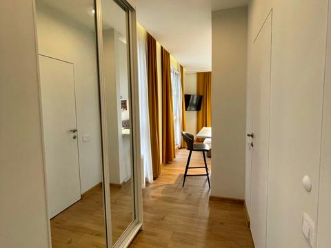 квартира за адресою Михайла Максимовича вул. (Онуфрія Трутенка), 28-Д