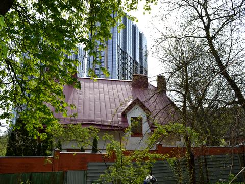 участок по адресу Редутный пер., 3