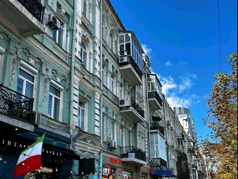 квартира за адресою Велика Васильківська вул. (Червоноармійська), 66