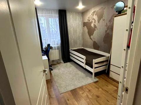 квартира за адресою Льва Ландау просп. (50-річчя СРСР), 52ж