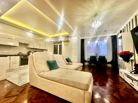 квартира за адресою Героїв Крут вул., 3