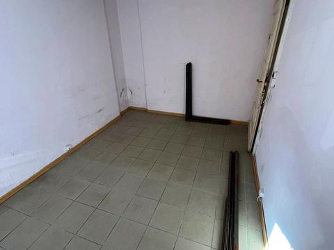 комерційна за адресою Андрія Мельника вул. (), 16а