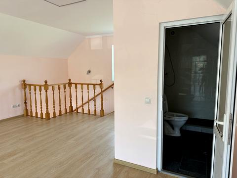 комерційна за адресою Центральна, 75А
