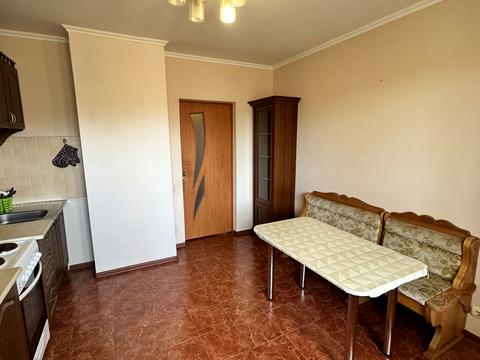 квартира за адресою Миколи Лаврухіна вул., 8
