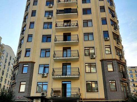 квартира за адресою Західна вул., 8