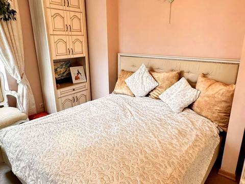 квартира за адресою Дніпровська набережна вул., 26