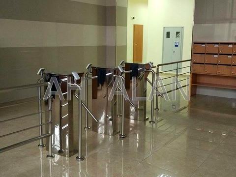 комерційна за адресою Сім'ї Прахових вул. (Гайдара), 50