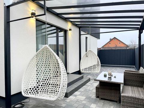 дом по адресу Никольская ул. (Димитрова)