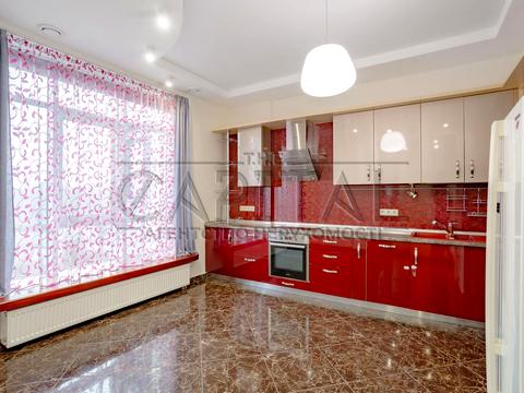 квартира по адресу Андрея Верхогляда ул. (Михайла Драгомирова), 3