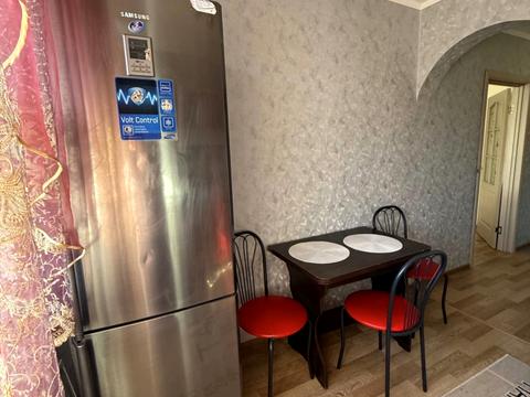 квартира за адресою Богдана Хмельницького просп. (Героїв Сталінграда), 16