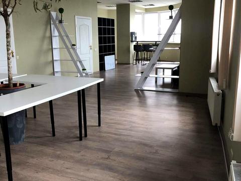 комерційна за адресою Оболонська набережна вул., 1