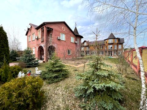 дом по адресу Коттеджный городок Биг-Бен в Микуличах.