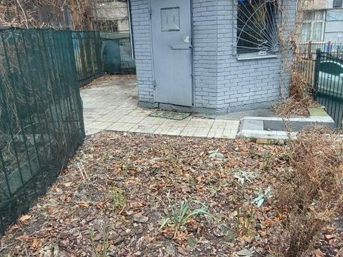 комерційна за адресою центральна, 6