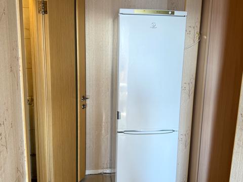 квартира за адресою Ревуцького вул., 4