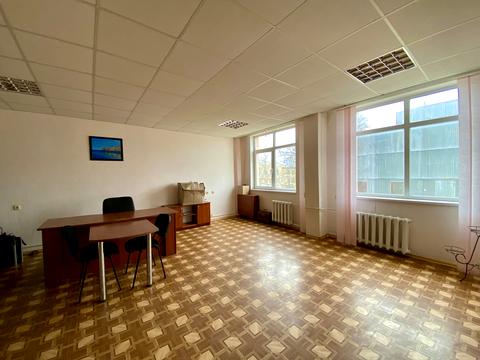 комерційна за адресою Казарського вул., 1/2