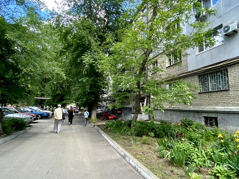 квартира за адресою Василя Сухомлинського вул. (Совхозна), 40