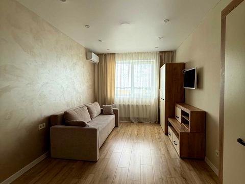 квартира за адресою Миколи Боголюбова вул., 5