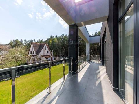 будинок за адресою Вишнева вул.