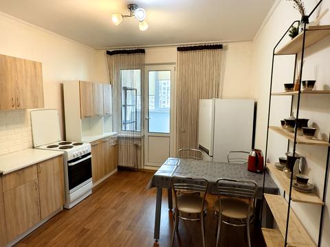 квартира по адресу Юлии Здановской ул. (Ломоносова), 85