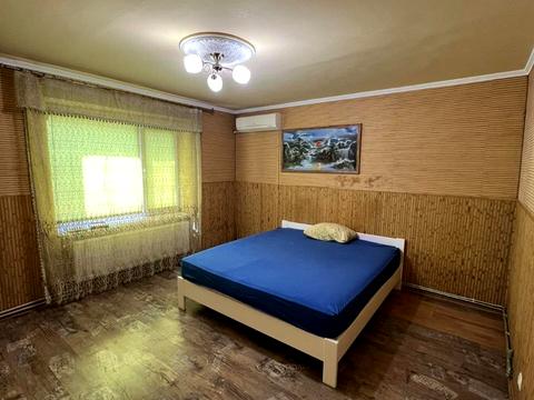 квартира за адресою Айвазовського вул., 25