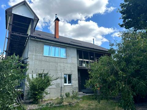 будинок за адресою Шкільна