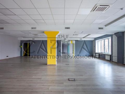 комерційна за адресою Вацлава Гавела бульв. (Івана Лепсе), 4