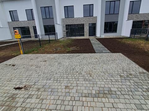 дом по адресу Ялинкова, 1